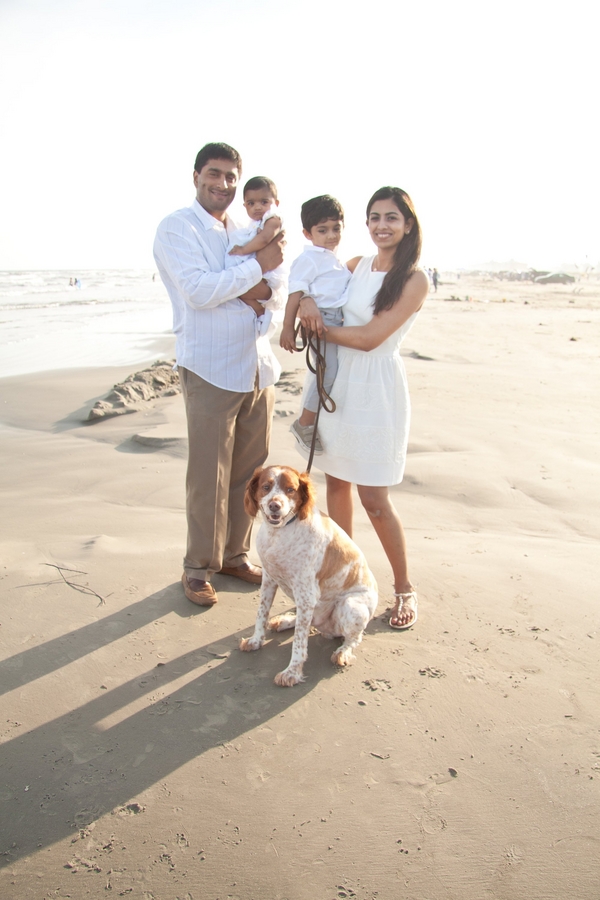 © Degrees North Images | dog-family portraits on beach